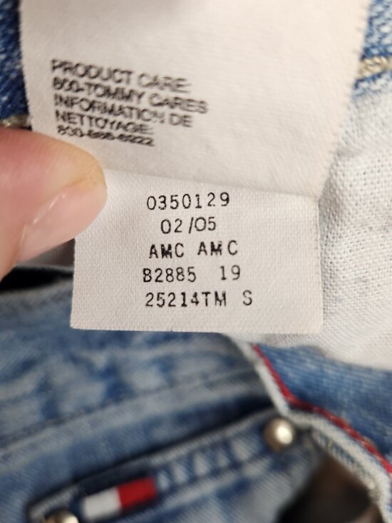 Tommy Hilfiger Classic Fit Jeans Light Wash Size 4A - Picture 9 of 10